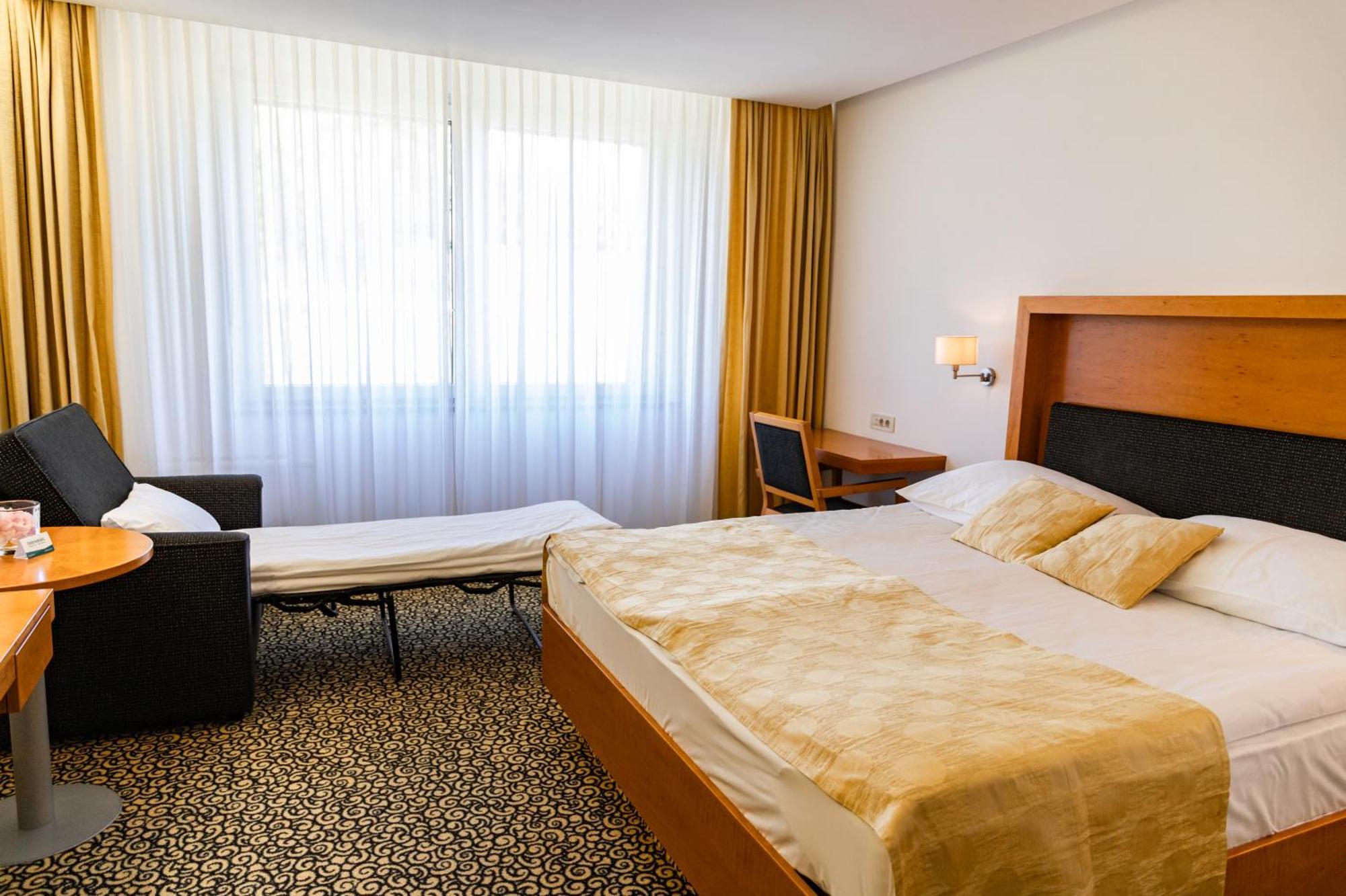 Hotel Vitarium Superior - Terme Krka Smarjeske Toplice Zimmer foto